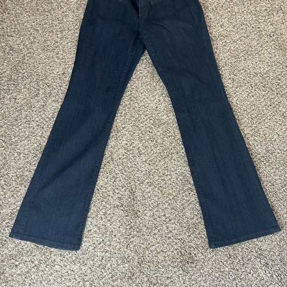 Ann Taylor Loft Curvy Bootcut Dark Wash Jeans Size 4 - Picture 1 of 5